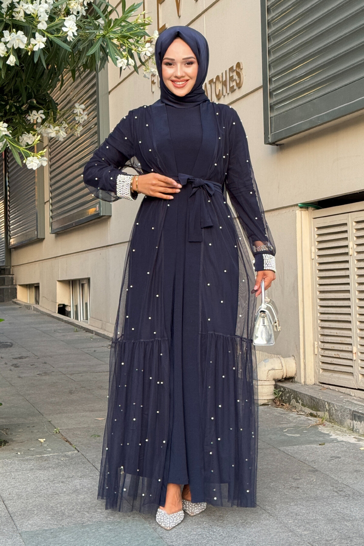 KOLLARI İNCİ İŞLEMELİ ABAYA LACİVERT - 4