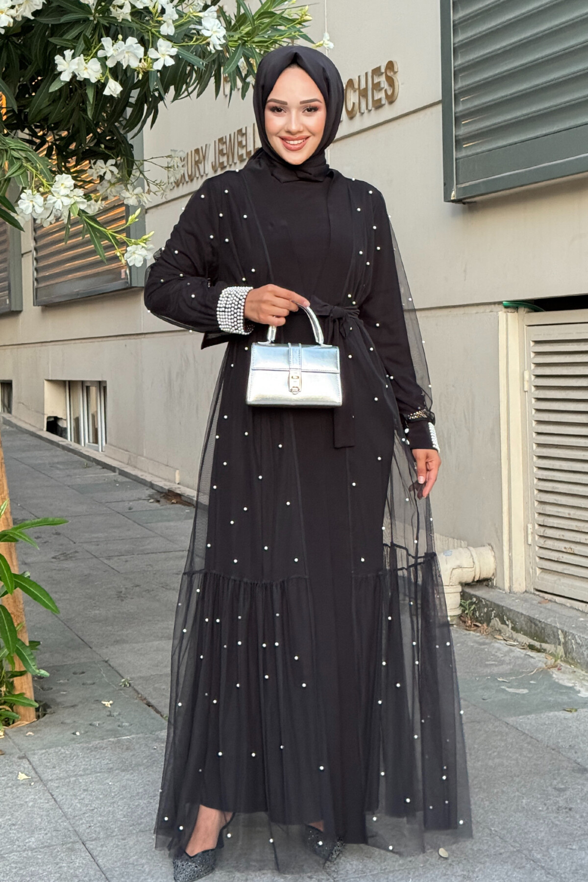 KOLLARI İNCİ İŞLEMELİ ABAYA SİYAH - 5